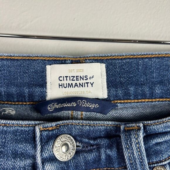 Citizens Of Humanity Palma Straight Raw Hem Jean in Ambry - Picture 5 of 10